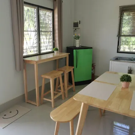 Villa Betong House In The Garden Exterior foto
