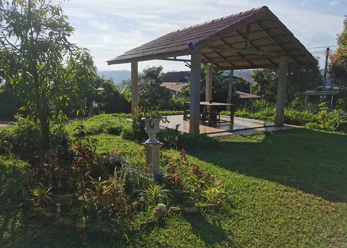 Betong House In The Garden